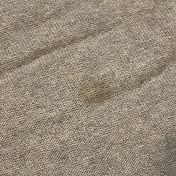 Burberry Tan Colored‎ 100% Lambswool Sweater - Picture 4 of 7